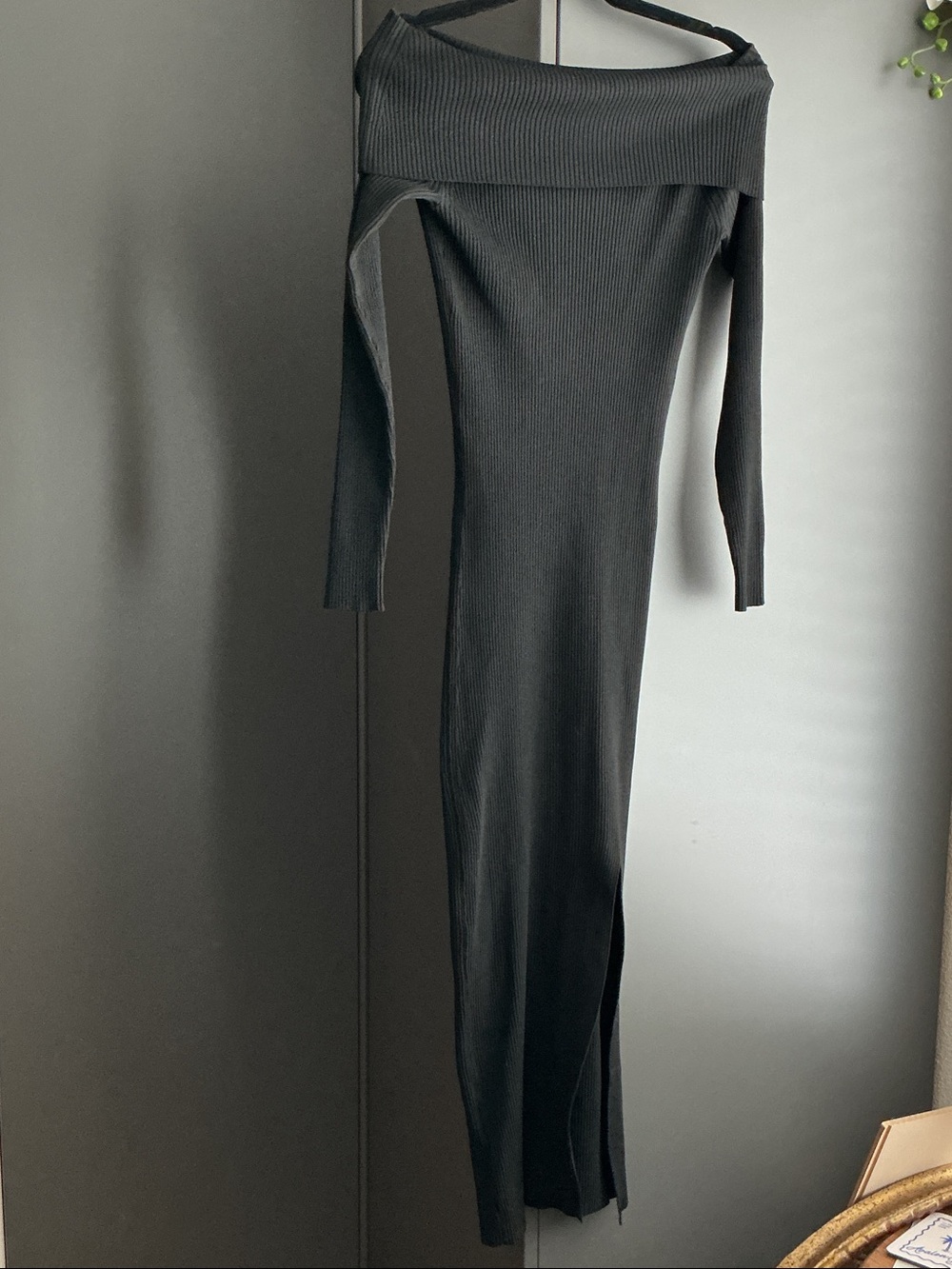 Mango Off-Shoulder Ribbed Maxi Skirt Dress - Black